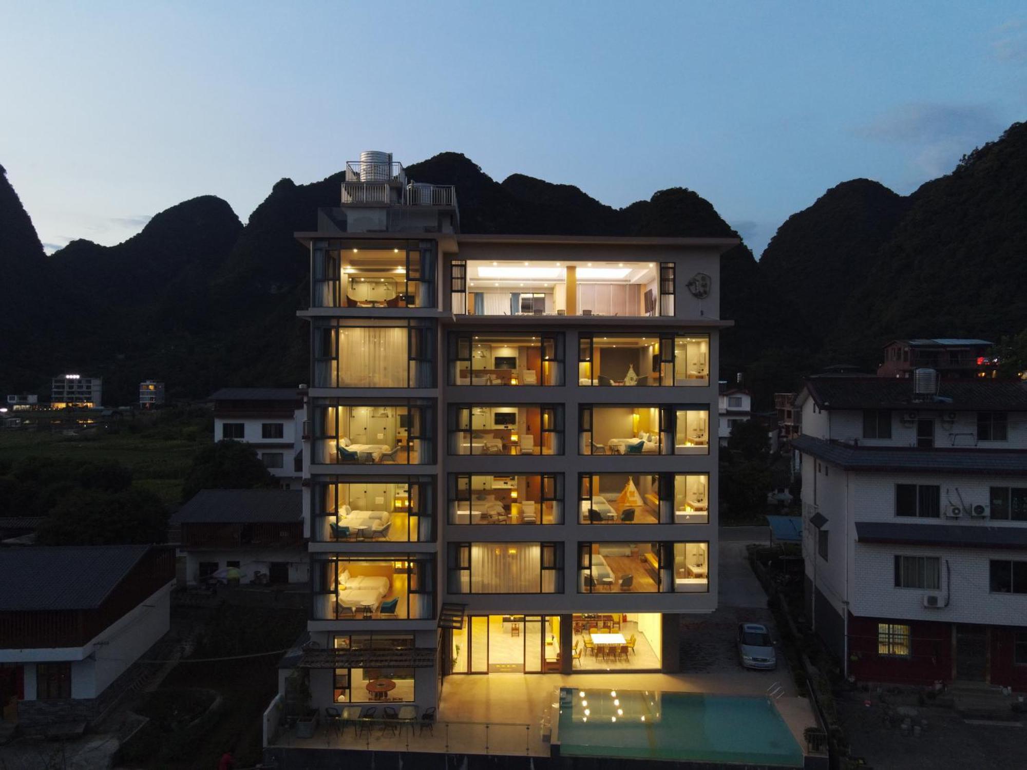 Yangshuo Fortune Lake Inn- One Way Free Pick Up From Airport Or Ts Over 3 Nights Екстериор снимка