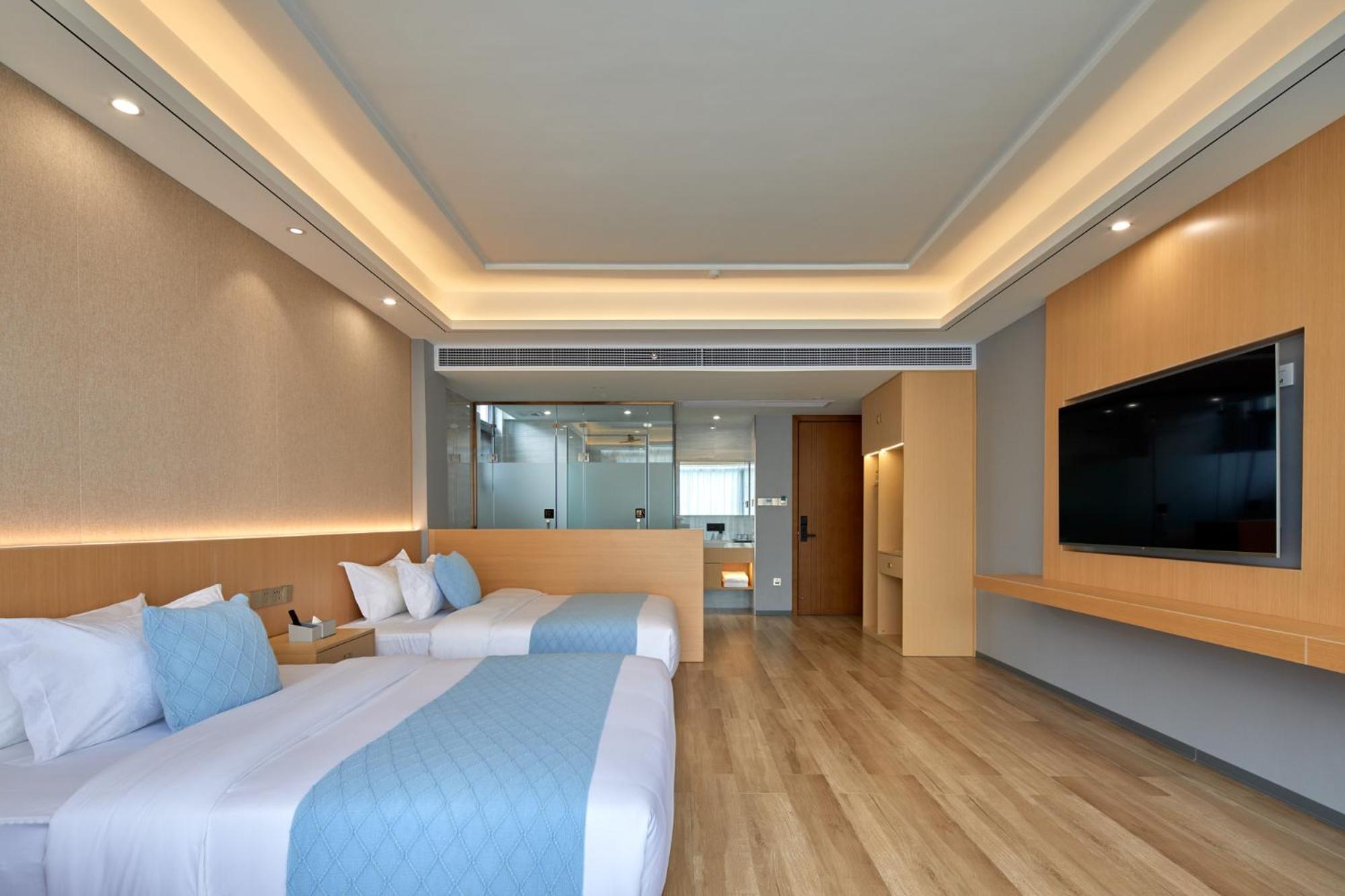 Yangshuo Fortune Lake Inn- One Way Free Pick Up From Airport Or Ts Over 3 Nights Екстериор снимка