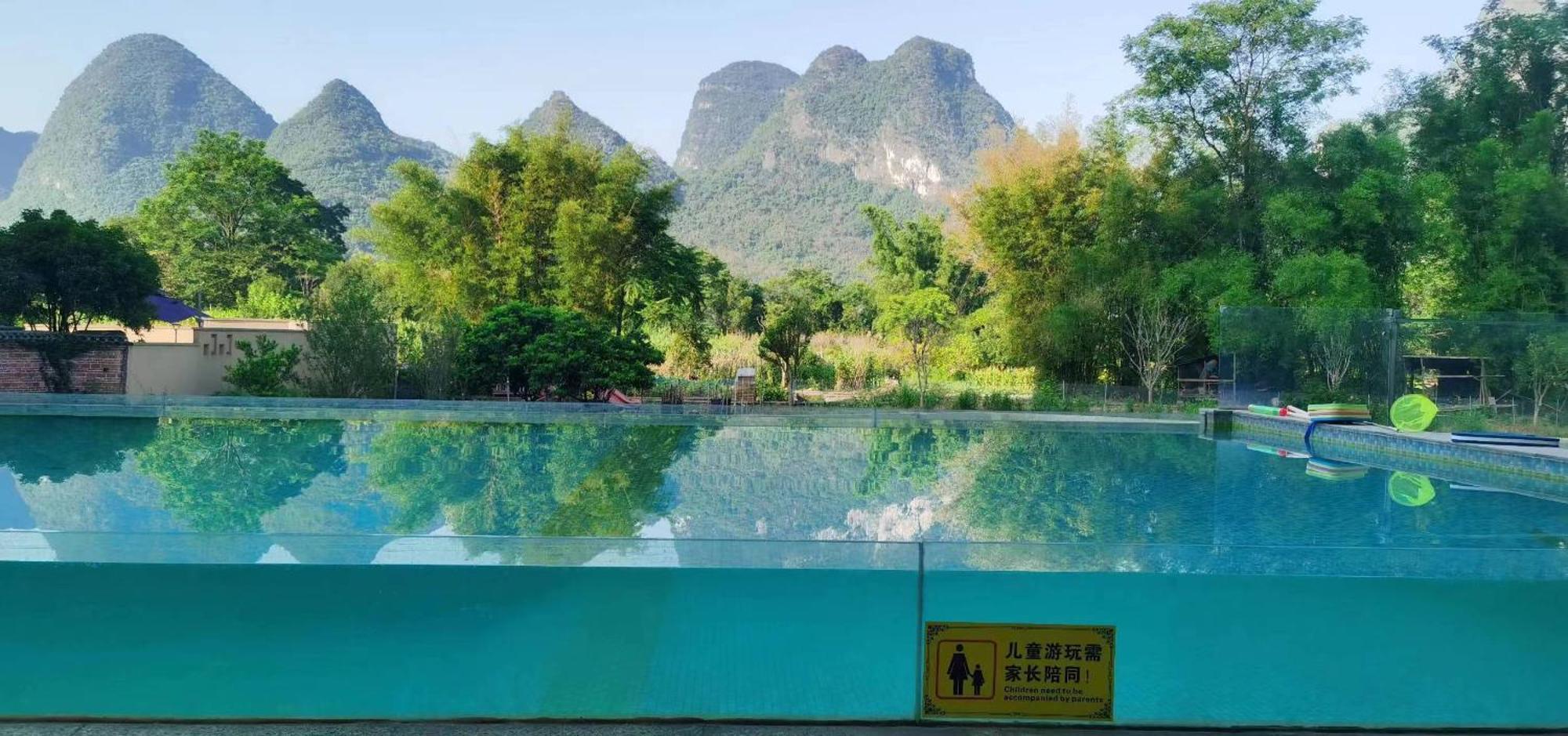 Yangshuo Fortune Lake Inn- One Way Free Pick Up From Airport Or Ts Over 3 Nights Екстериор снимка