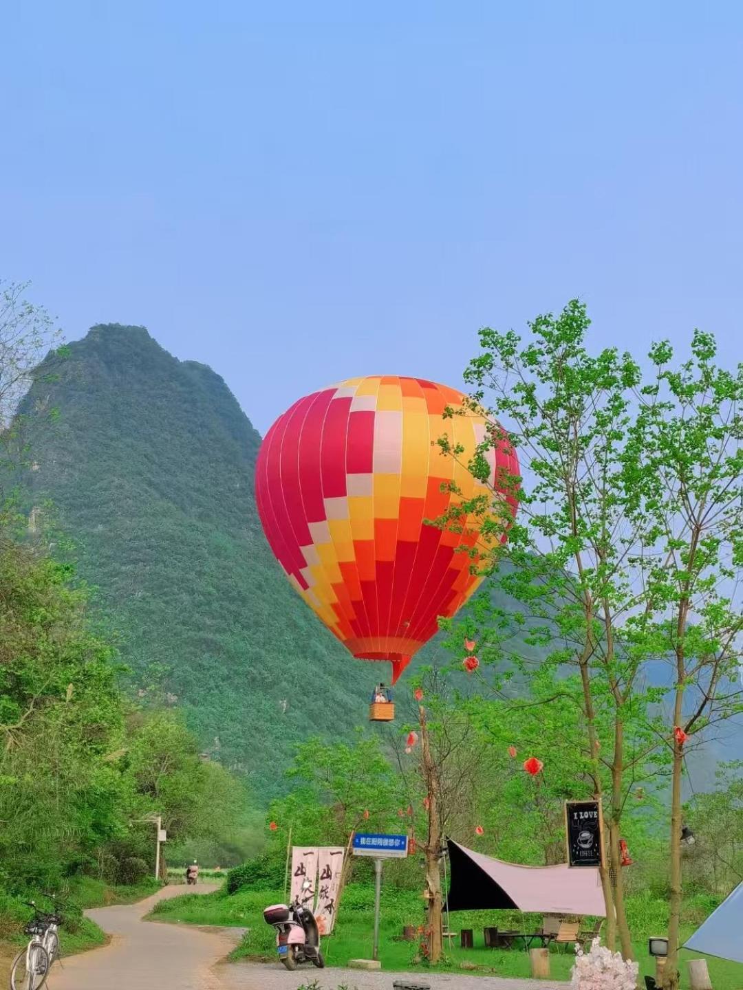 Yangshuo Fortune Lake Inn- One Way Free Pick Up From Airport Or Ts Over 3 Nights Екстериор снимка
