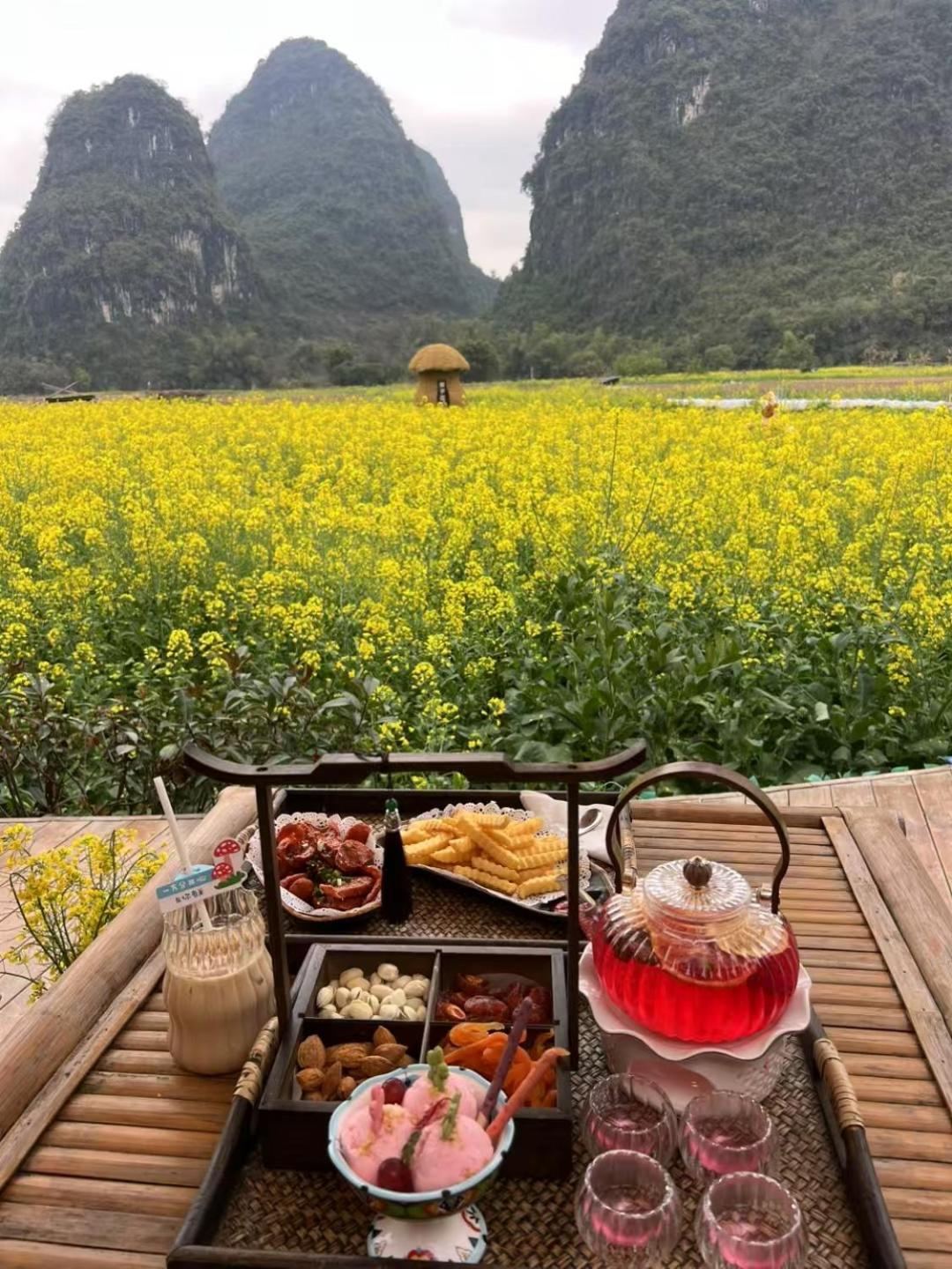 Yangshuo Fortune Lake Inn- One Way Free Pick Up From Airport Or Ts Over 3 Nights Екстериор снимка