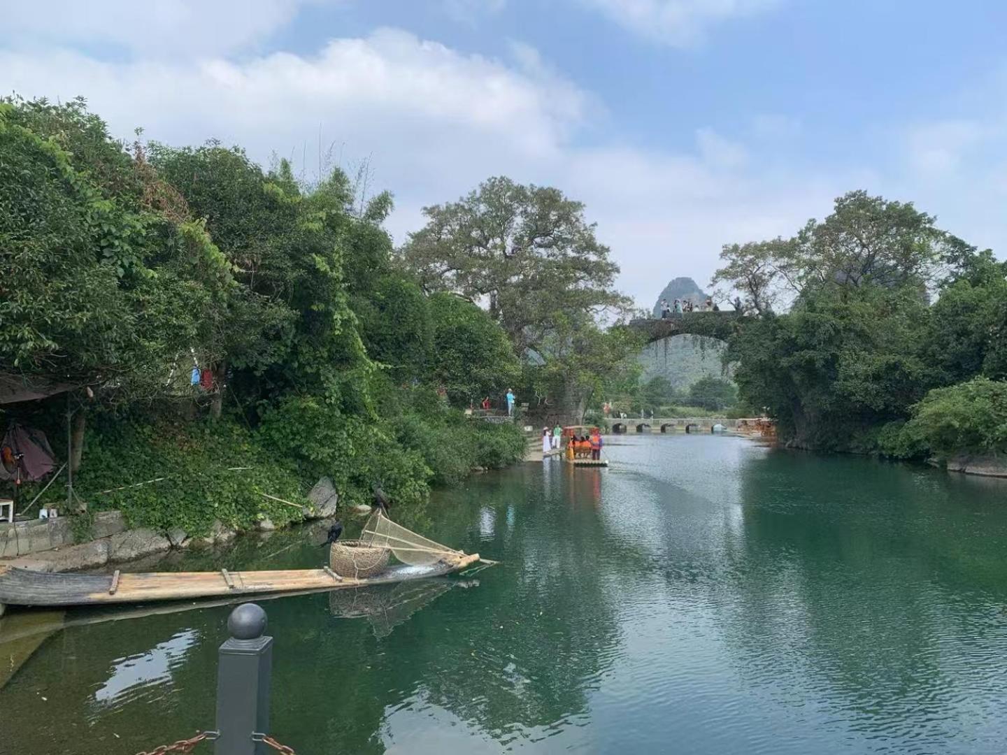 Yangshuo Fortune Lake Inn- One Way Free Pick Up From Airport Or Ts Over 3 Nights Екстериор снимка